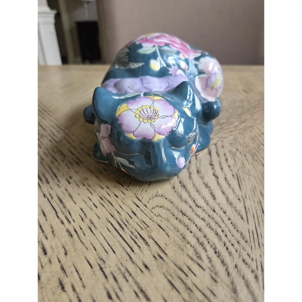Vintage Hand painted Chinoiserie ceramic sleeping cat figurine with floral motif